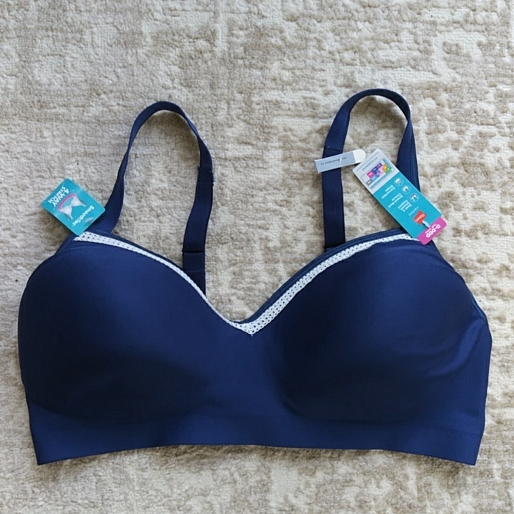 NWT Hanes SmoothTec 4-Way Stretch Embroidered Bra XXL+ Navy Blue White
